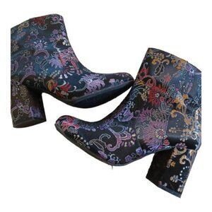 Brash Brocade Booties 7.5